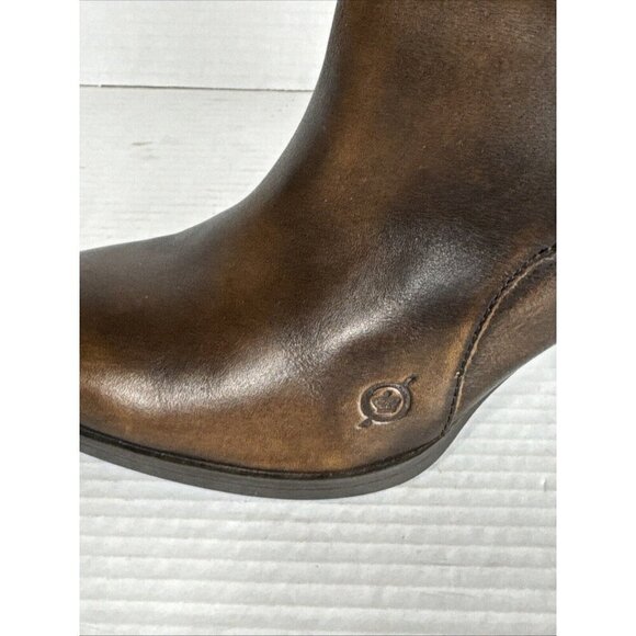 Born Women's 8M Leather Upper Bootie Brown Zip Buckle Detail 2.5" Heel - Picture 15 of 16